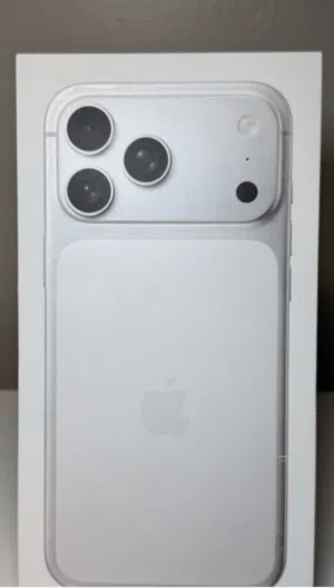 iphone 17 pro 256 gb brand new TDRA(uae version)