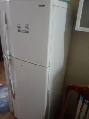 FRIDGE FOR SALE