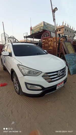 Used Hyundai Santa Fe in Ma'rib