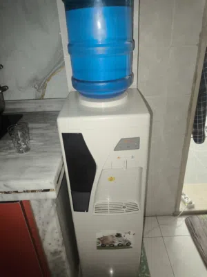سعر البيع 250من الاخير المكان طرابلس عين زاره