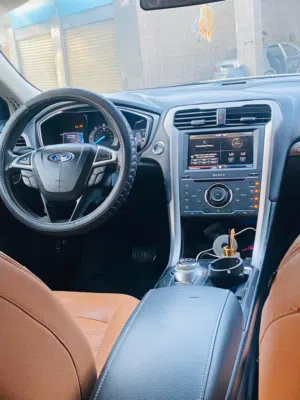 فورد فيوجن 2018 هايبرد صالون سيدان مرخصة بمواصفات أمريكية موديل حديث