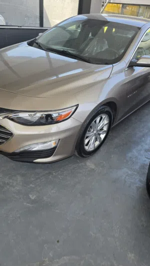 Used Chevrolet Malibu in Sharjah