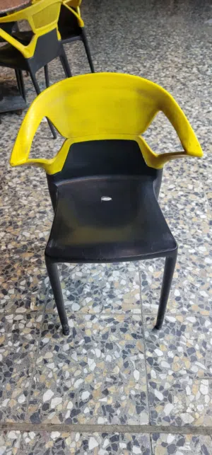 كرسي للبيع مستعملات