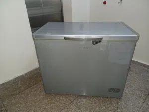 فريزر نظيف مستعمل