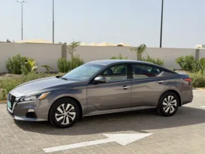 Used Nissan Altima in Al Batinah
