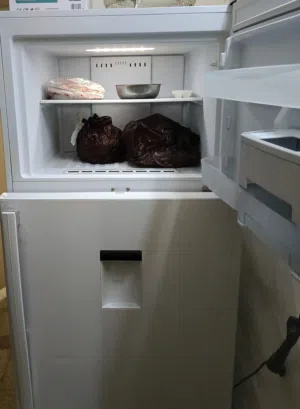 ثلاجة 24قدم مستعمل