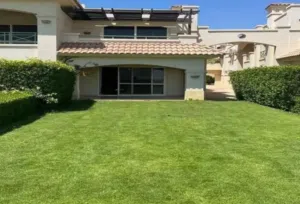 3 Bedrooms . 2 Bathrooms . 150 m20