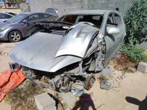 سيارتين هيونداي (i30 2010) و هيونداي (النترا 2013) بيع على حالتهم الشرح في الوصف