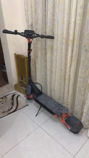 اسكوتر البيع