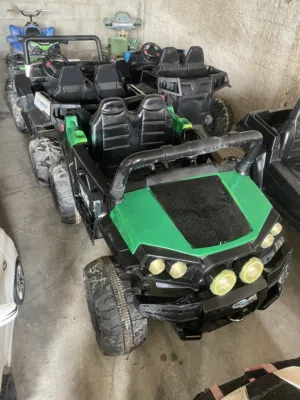 سيارات أطفال