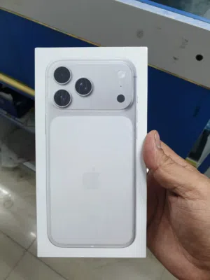 iphone 17 pro max 256gb new. not open box..
