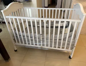 Juniors baby wooden crib with mattress and bedding