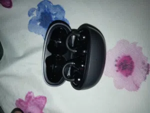Used Mobile Earphones with Good Sound Quality