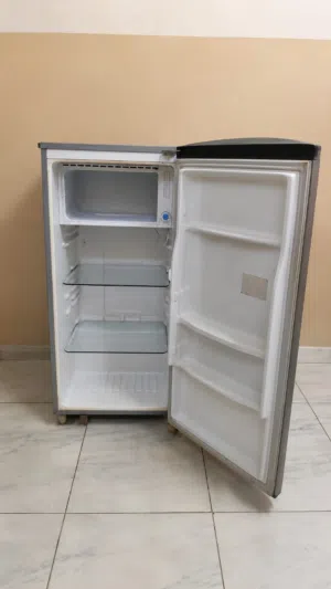 مستعمل نظيف