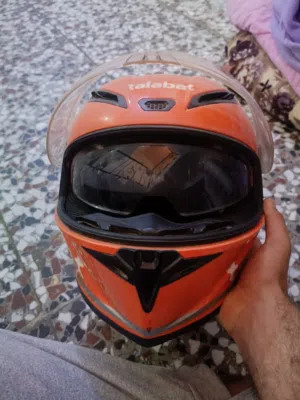 خوذه دراجه. جديده