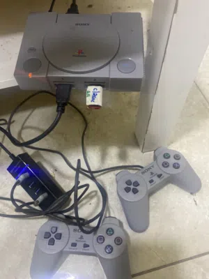 بلاي ستيشن 1 كلاسيك