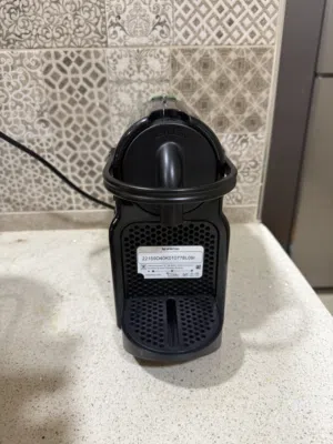 مكينه قهوة كبسولات أصليه من شركة نسبرسو