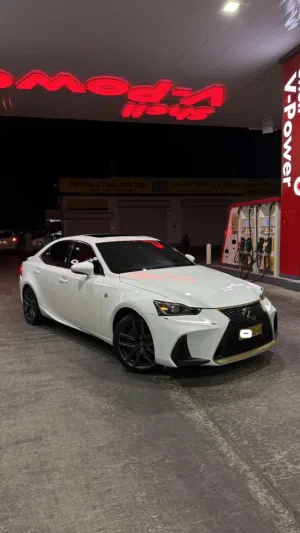 Used Lexus IS in Muscat