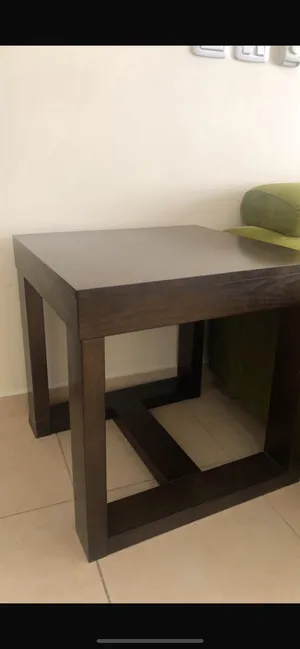 مكتب مع كرسي مكتبي   طاوله +2 طاولات جانبيه
