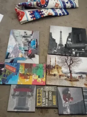 لوح توضع على  حاط