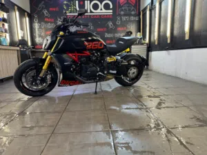 Ducati Diavel S سعر حرق