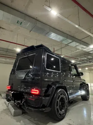 مرسيدس G63 AMG اصلي موديل 2015 بحالة الوكالة rocket kit ممشى قليل جدا