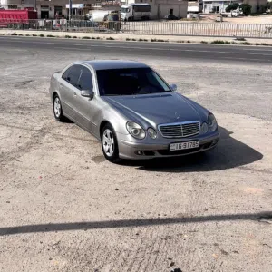 مرسيدس E200