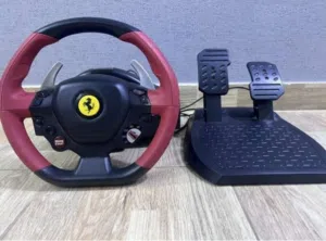 Thrustmaster Ferrari 458 Spider Wheel + Pedals (Xbox)