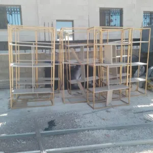 رفوف وستندات حديد ثقيل
