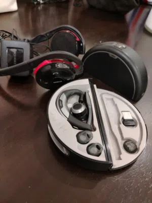 Jabra Motion UC with Travel & Charge Kit, classic Nokia BH-503 Wireless Stereo Headset