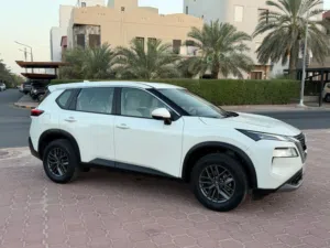 نيسان اكس تريل موديل 2023 عداد 120 الف سيرفس منتظم بحاله ممتازه جداً شرط الفحص