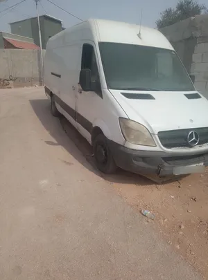 مرسيدس-518-2007