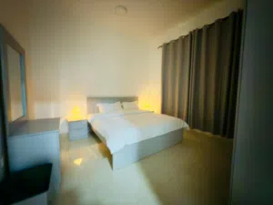 G2-غرفة وصالة للايجار الشهري شارع تونس وشاملة الفواتير انترنت مياه كهرباء وبس