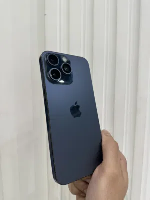 iPhone 15 pro max - memory 256