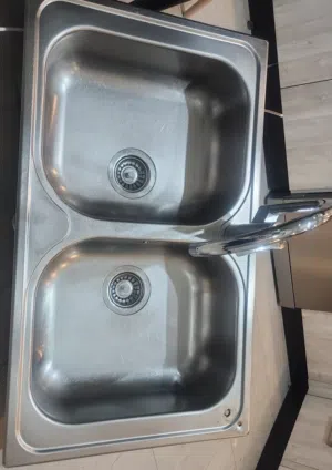 حوض مطبخ (حوض جلي )+بطارية جروهي الاصلي الماني  للبيع