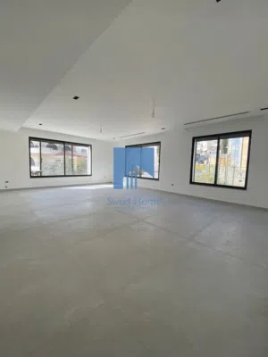 306 m2 4 Bedrooms Apartments for Sale in Amman Um El Summaq