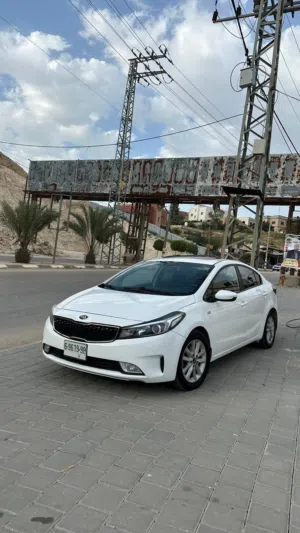 سيراتو k3 2017 بسعر الحرق قارن الاسعار