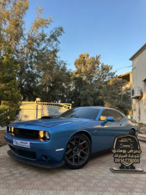 (Dodge challenger SHEKER R/T)
