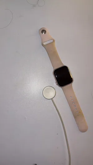 Apple Watch Series 9 GPS 41MM لون Pink