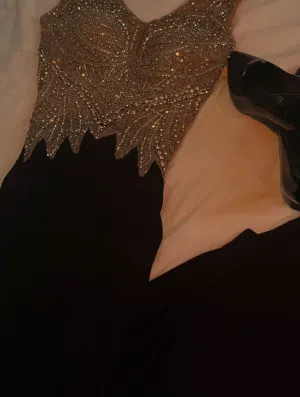 فساتين سهره للبيع
