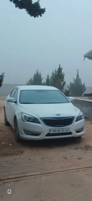 كيا كادنزا فل رقم واحد تنقص بانوراما