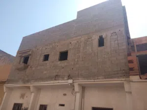 منزل للبيع متكون من دورين في غوط الشعال شارع 10 شارع عيادة الرخاء الاوراق شهادة عقارية شارع قطران