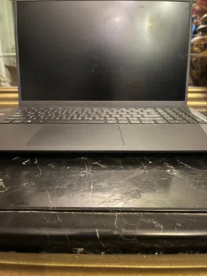 Dell Vostro 15 3530