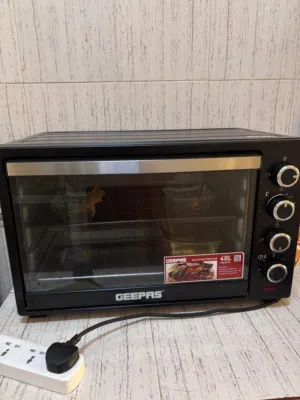 Oven Geepas