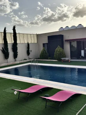 2 Bedrooms Chalet for Rent in Amman Airport Road - Manaseer Gs