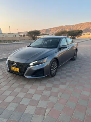 Used Nissan Altima in Al Dhahirah