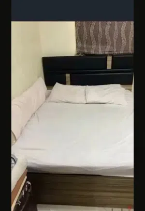 غرفة نوم كاملة + مرتبة bedmoon