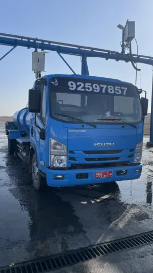نقل مياة صالحة للشرب 650/1300/5000  مسقط/السيب/المعبيلة الجنوبية