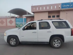 سيارة شيفروليه تاهو بحالة جيدة