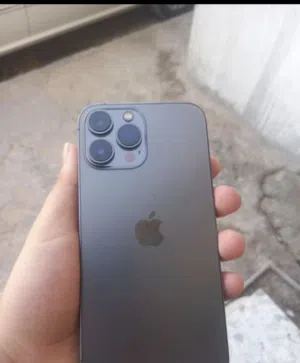 Apple iPhone 13 Pro Max 128 GB in Tripoli